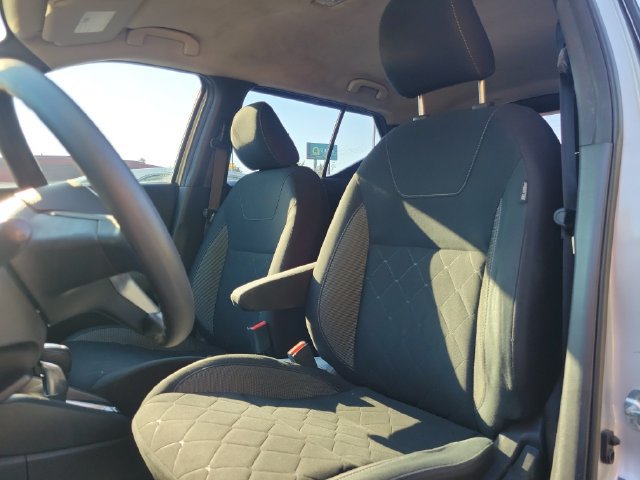 Used 2020 Nissan Kicks S FWD image 13