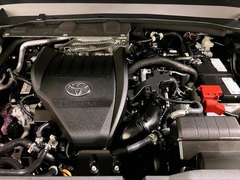 Certified 2026 Toyota Grand Highlander AWD image 10