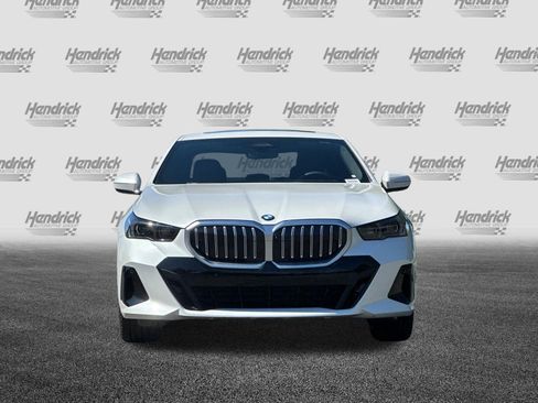 Used 2026 BMW 530i w/ M Sport Package RWD image 10