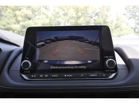 Used 2026 Nissan Rogue SV FWD image 23