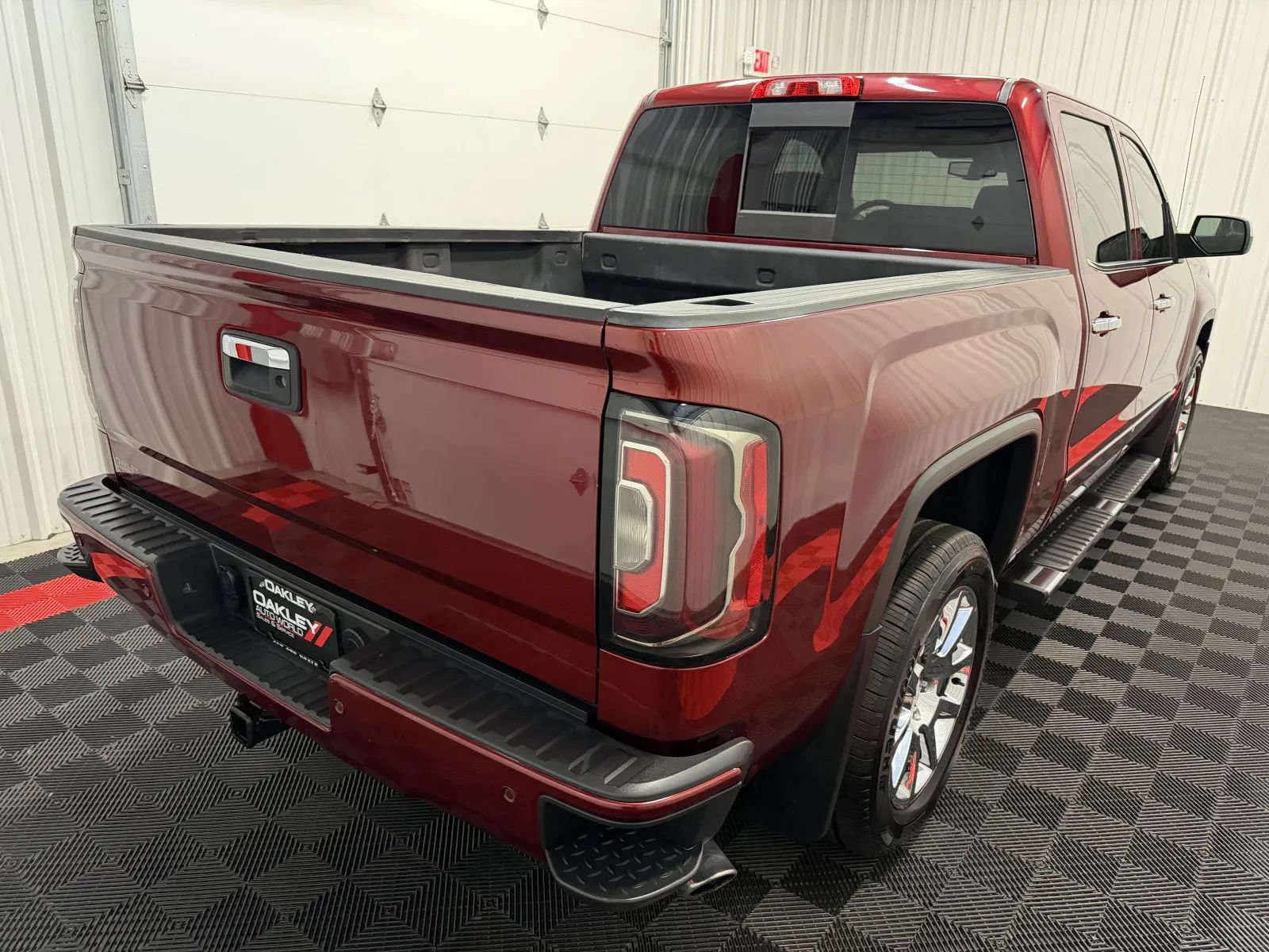 Used 2017 GMC Sierra 1500 Denali AWD/4WD image 15