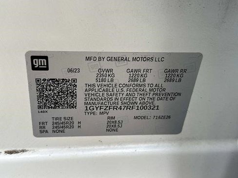 Certified 2024 Cadillac XT4 Sport AWD/4WD image 15