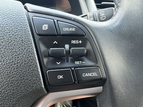 Used 2017 Hyundai Tucson SE Plus w/ Cargo Package image 4