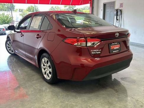 Certified 2025 Toyota Corolla LE w/ Convenience Package FWD image 5