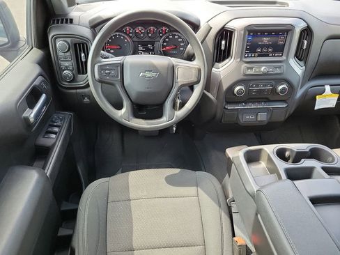 Used 2021 Chevrolet Silverado 1500 Custom Trail Boss w/ LPO, Dark Essentials Package AWD/4WD image 10