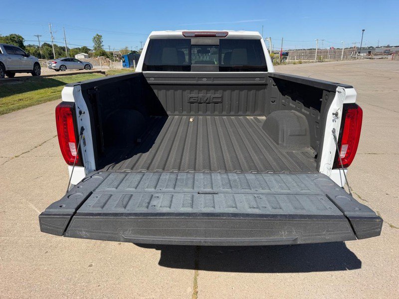 Used 2020 GMC Sierra 1500 SLT w/ SLT Premium Plus Package AWD/4WD image 5