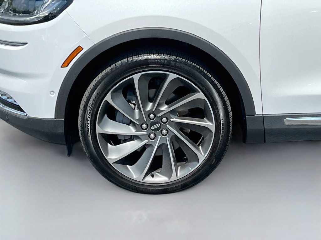 Used 2022 Lincoln Nautilus Reserve w/ Equipment Group 202A AWD/4WD image 33