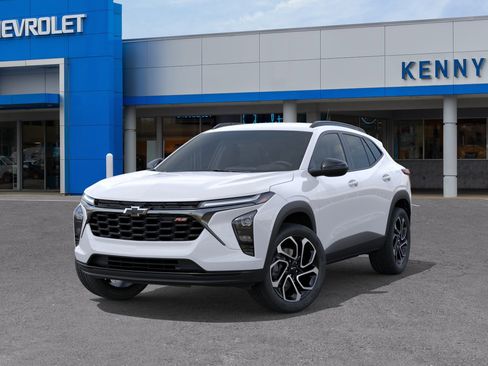 New 2026 Chevrolet Trax RS w/ Driver Confidence Package FWD image 6