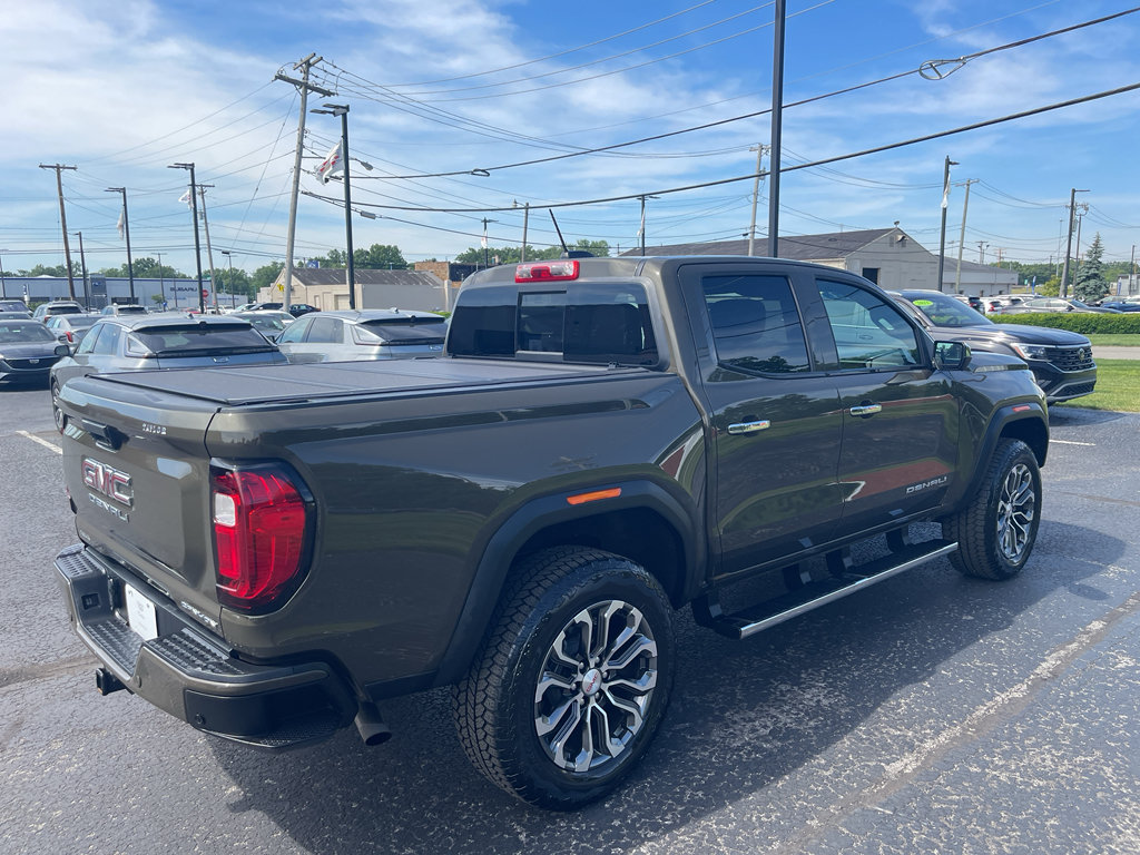 Used 2023 GMC Canyon Denali AWD/4WD image 8