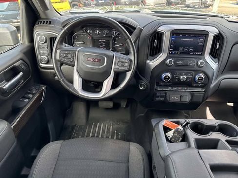 Used 2022 GMC Sierra 3500 SLE w/ SLE Value Package image 24