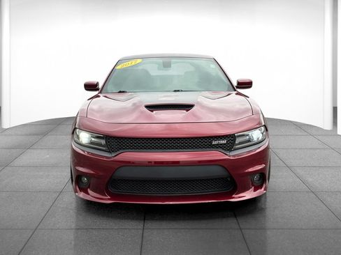 Used 2017 Dodge Charger R/T RWD image 2