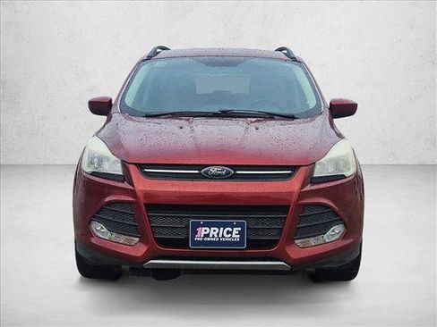 Used 2015 Ford Escape SE w/ Equipment Group 201A FWD image 2