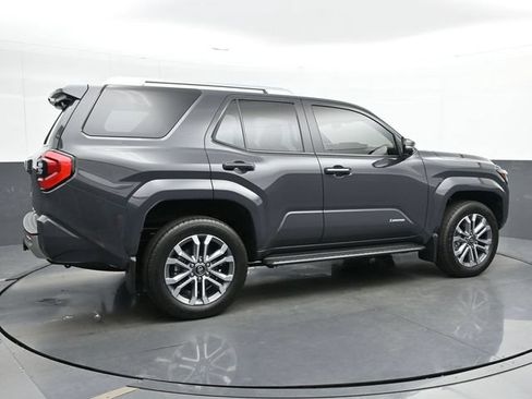 Used 2025 Toyota 4Runner Limited AWD/4WD image 8