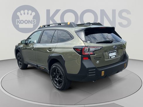 Used 2025 Subaru Outback Wilderness AWD/4WD image 4