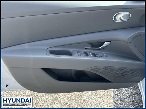 New 2026 Hyundai Elantra SE FWD image 15