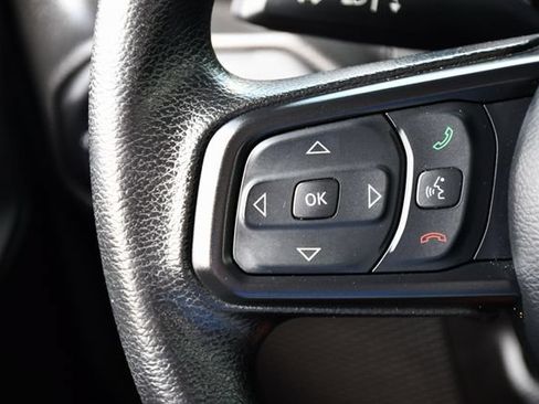 Used 2023 Jeep Wrangler Unlimited Sport AWD/4WD image 31