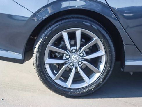 Used 2020 Honda Civic EX-L image 10