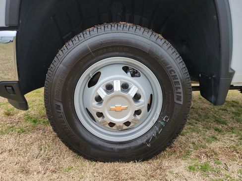 New 2026 Chevrolet Silverado 3500 W/T w/ WT Convenience Package RWD image 10