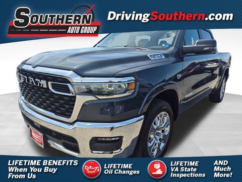 Used 2026 RAM 1500 Big Horn AWD/4WD image 1