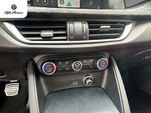 Used 2023 Alfa Romeo Stelvio Sprint RWD image 20