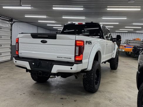 Used 2021 Ford F250 Lariat image 10