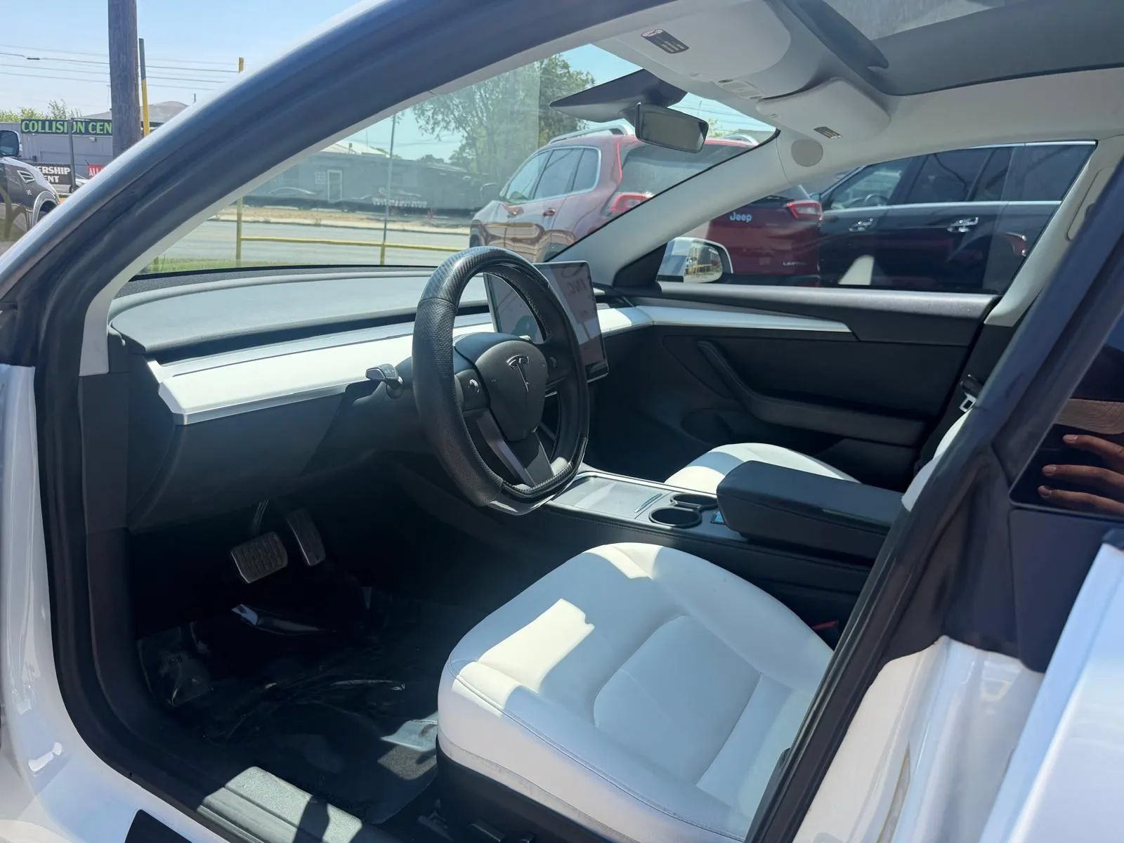 Used 2021 Tesla Model 3 Standard Range Plus RWD image 11