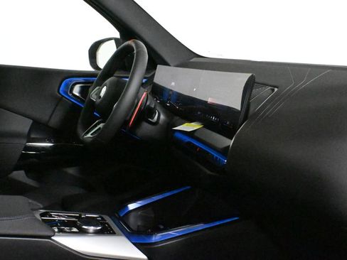 Used 2026 BMW X3 M50 w/ Premium Package image 34