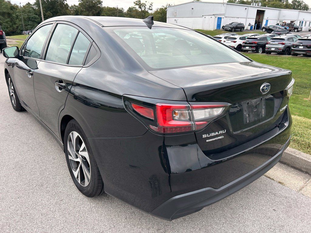 Used 2023 Subaru Legacy Premium AWD/4WD image 4