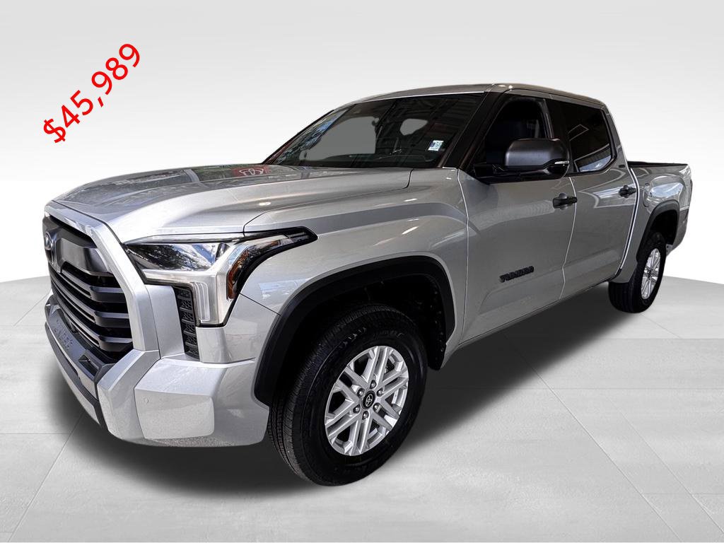 Certified 2025 Toyota Tundra SR5 w/ SR5 Convenience Package AWD/4WD image 4