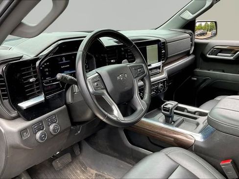 Used 2024 Chevrolet Silverado 1500 RST w/ Convenience Package II AWD/4WD image 12
