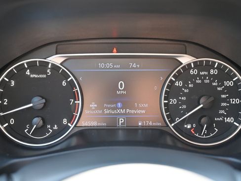 Used 2024 Nissan Altima 2.5 SV FWD image 21