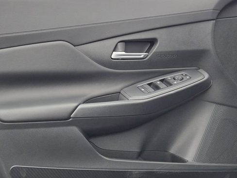 New 2026 Nissan Sentra SV w/ Floor Mat Package FWD image 10