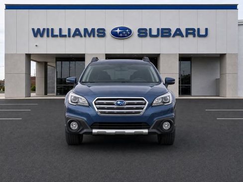 Used 2015 Subaru Outback 2.5i Limited AWD/4WD image 2