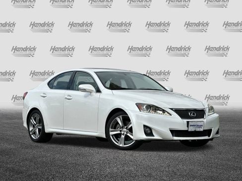 Used 2011 Lexus IS 250 w/ Premium Pkg Value Edition image 2