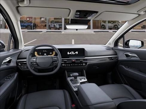 Certified 2026 Kia Sportage EX w/ EX Panorama Roof Package FWD image 14