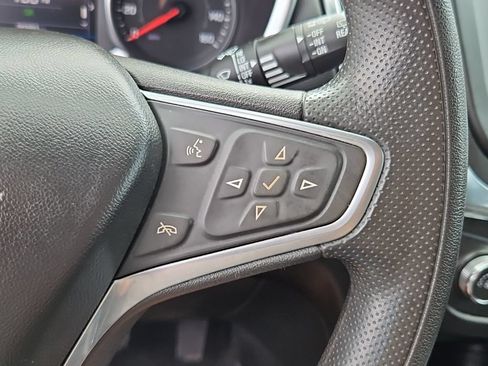 Used 2022 Chevrolet Equinox LT FWD image 12