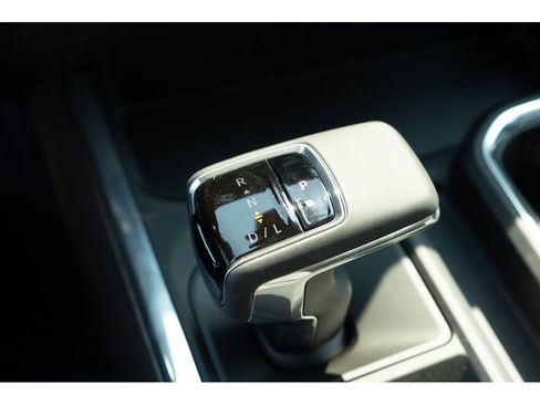 New 2026 GMC Sierra 1500 SLT w/ SLT Premium Plus Package image 26