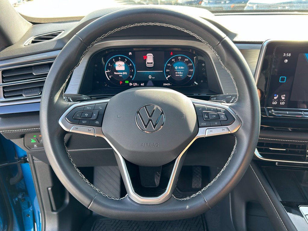Used 2024 Volkswagen Atlas Cross Sport SE AWD/4WD image 22
