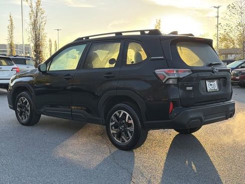 Certified 2026 Subaru Forester Premium AWD/4WD image 5