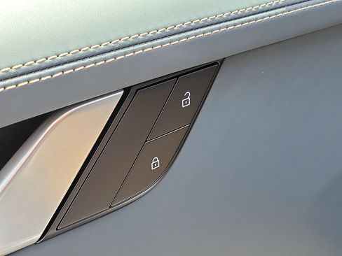 Certified 2024 Porsche 911 Carrera 4S AWD/4WD image 25