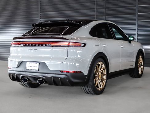 New 2026 Porsche Cayenne Turbo GT image 10