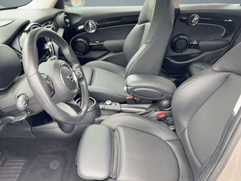 Used 2023 MINI Cooper S image 5