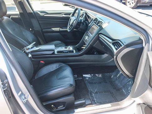 Certified 2020 Ford Fusion Titanium FWD image 19