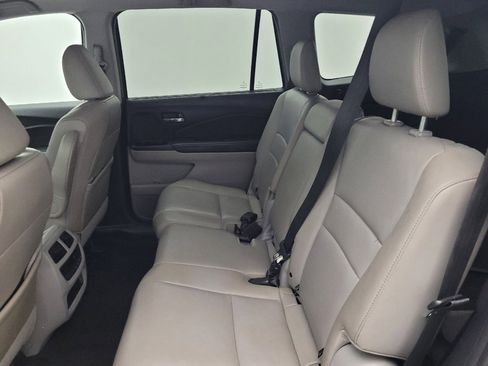 Used 2019 Honda Pilot EX-L image 18