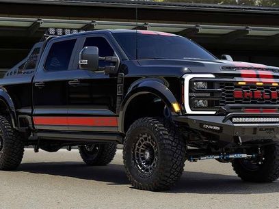 New 2026 Ford F250 Lariat w/ Black Appearance Package