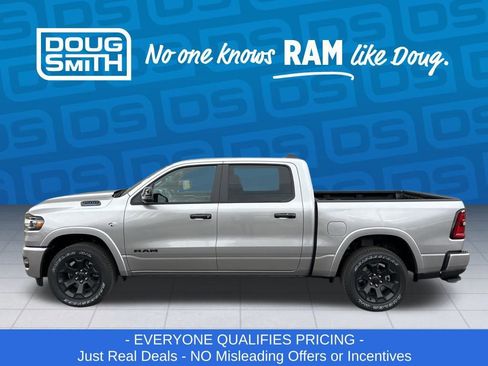 New 2026 RAM 1500 Big Horn w/ Night Edition image 3