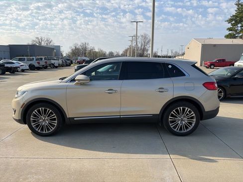 Used 2017 Lincoln MKX Reserve w/ Lincoln MKX Climate Package image 5