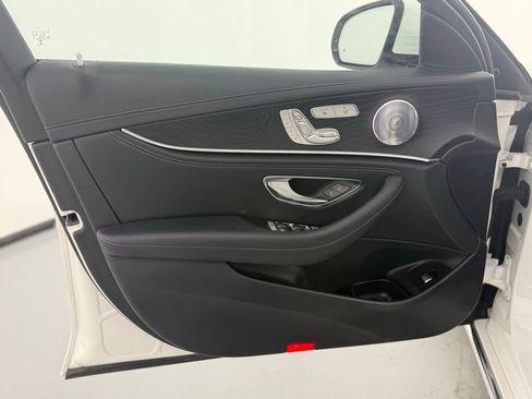 Used 2019 Mercedes-Benz E 300 4MATIC image 14