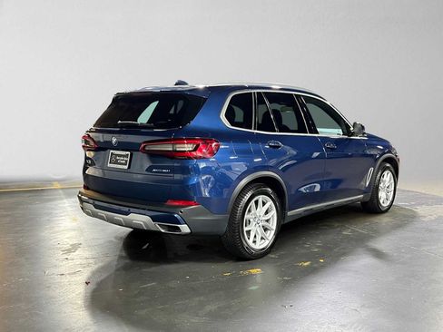 Used 2020 BMW X5 xDrive40i w/ Premium Package AWD/4WD image 3