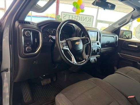 Used 2019 Chevrolet Silverado 1500 LT w/ All-Star Edition image 9